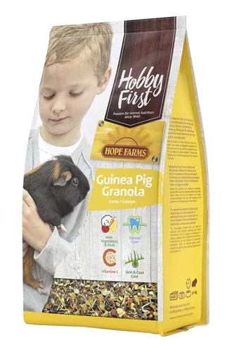 Hobbyfirst Hopefarms Guinea Pig Granola - 2 kg