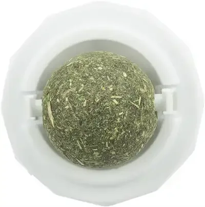 Trixie Catnip Bal Met Houder Zelfklevend 5 cm - Image 2
